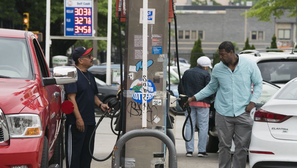 US Diesel Prices Hit Record High Amid Iran War Disruption